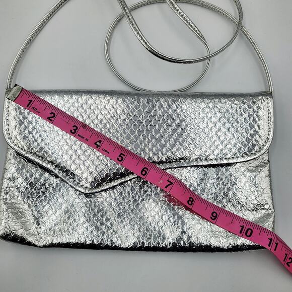 Vtg Silver Mermaid Micro Flap Faux Snake Leather Foldover Clutch Shoulder Bag - Picture 10 of 12